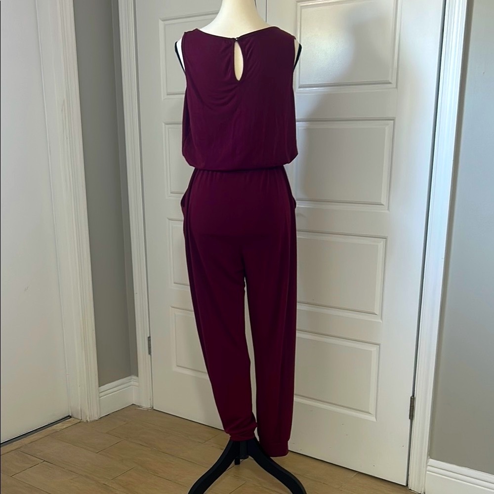 Women’s Burgundy Sleeveless Jumpsuit with Relaxed Fit Elastic Waist and Pockets - Picture 4 of 8